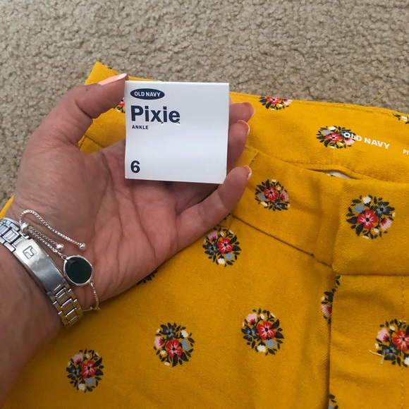 Pants - Picture 4 of 7